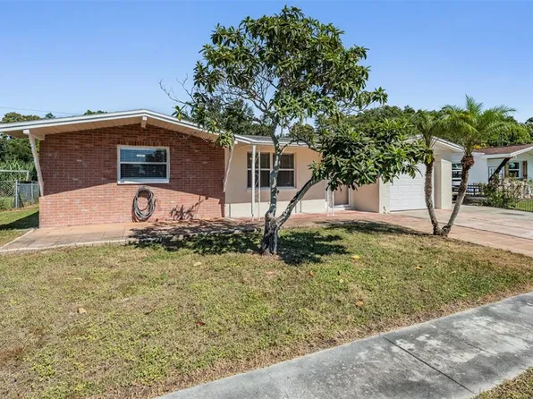 5301 Dawn Ln, Holiday, FL 34690