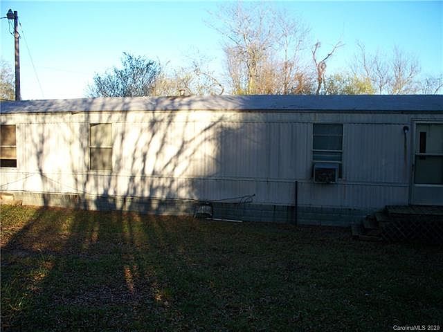 1st image of 1714 Waterfalls Dr