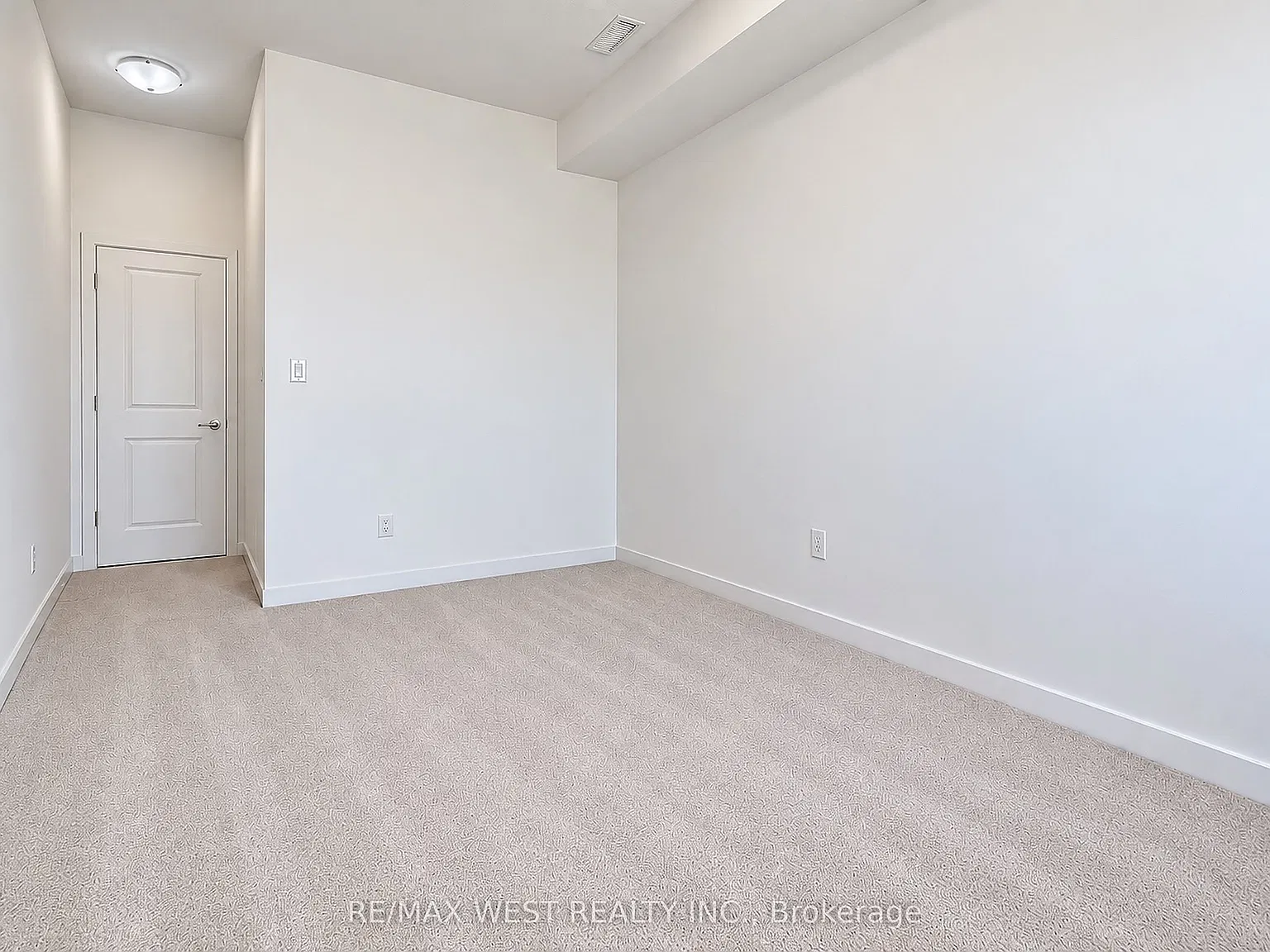 3 bed, $3,100 — Photo 3