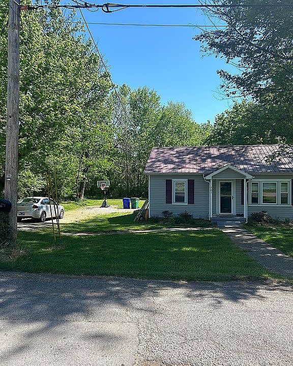1st image of 701 Talbott Rd