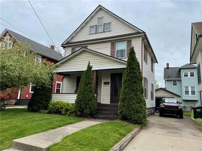 982 W Hopocan Ave, Barberton, OH, 44203