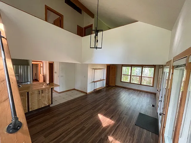 860 S Century Dr — Photo 4