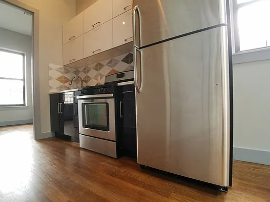 Rented by Bedford Brownstone Realty | media 8