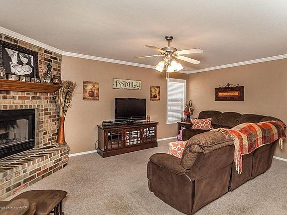 4th image of 5810 Notre Dame Dr