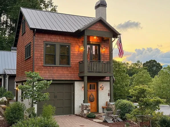 1 Fay Jones Ln, Black Mountain, NC 28711