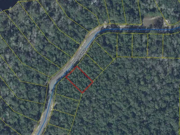 75 J Hunter's Way S #J, Freeport, FL 32439