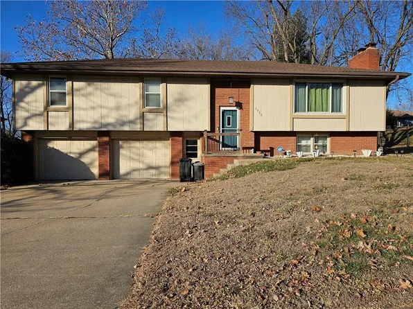 3913 W Haverill Dr, Saint Joseph, MO 64506