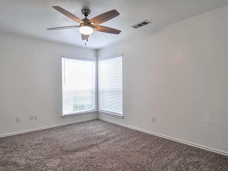 Residences at Bear Creek — Photo 17