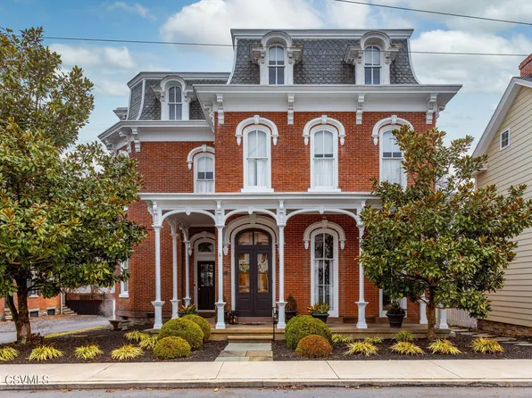 157 W Market St, Danville, PA 17821