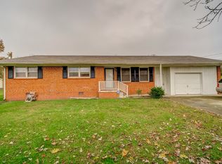 1209 Shackelford Dr, Mount Pleasant, TN 38474