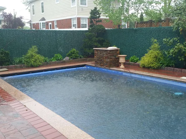 146 Ardsley image 1 of 7