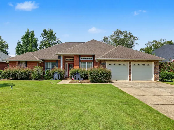 5732 Dunbar Cir, Milton, FL 32583