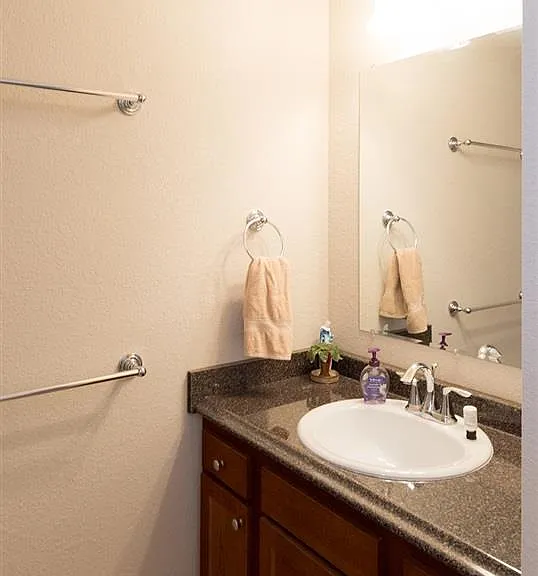 111 Eagle Dr — Photo 10