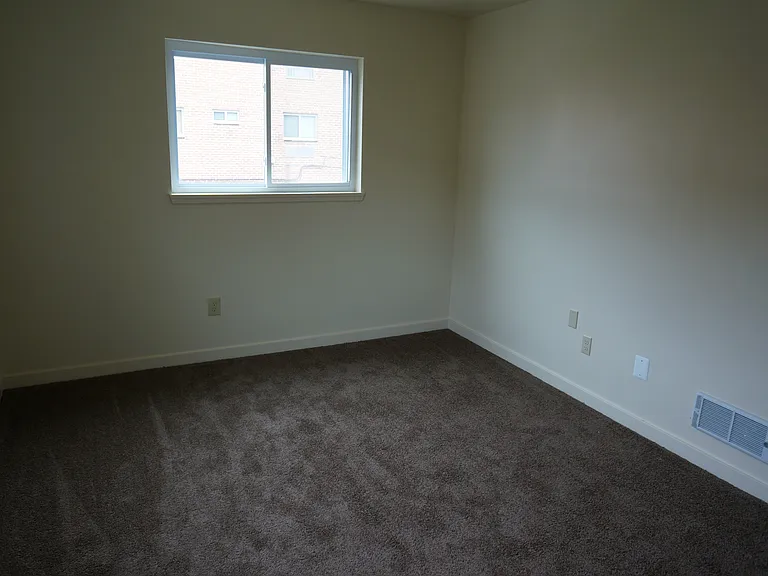 5005 Call Pl SE #10 — Photo 7
