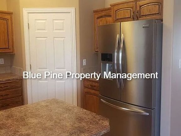 5th image of 4375 Williamsburg Ln