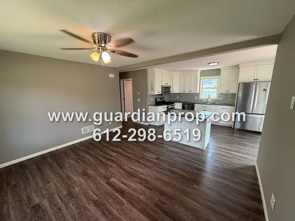 350 93rd Ave NE, Blaine, MN 55434
