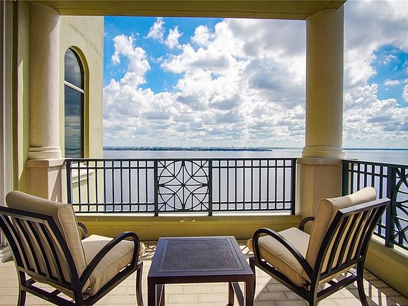 5th image of 3203 Bayshore Blvd Unit 1502