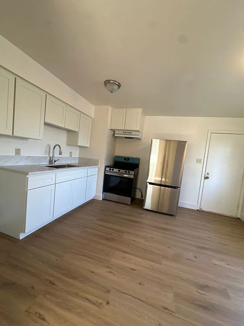 Beautiful 2 bedroom 1 bath located in Elk Grove! — Photo 1