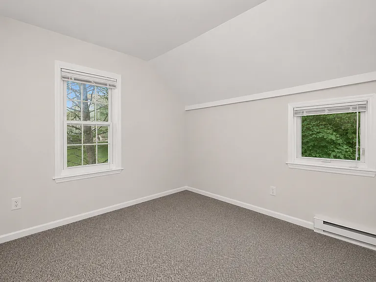 177 Davis Ave #3 — Photo 13