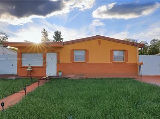 1330 N 69th Ave, Hollywood, FL 33024