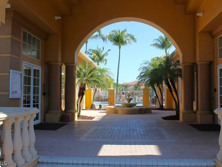 15605 Ocean Walk Cir #303 — Photo 20
