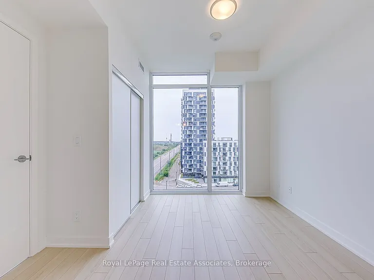 3079 Trafalgar Rd #903 — Photo 21