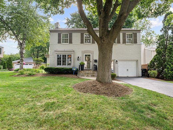 5th image of 422 Buckingham Pl