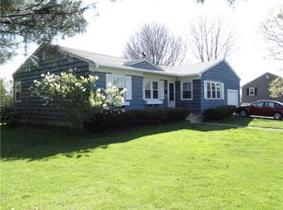 43 Dudley Ave, Newport, RI 02840