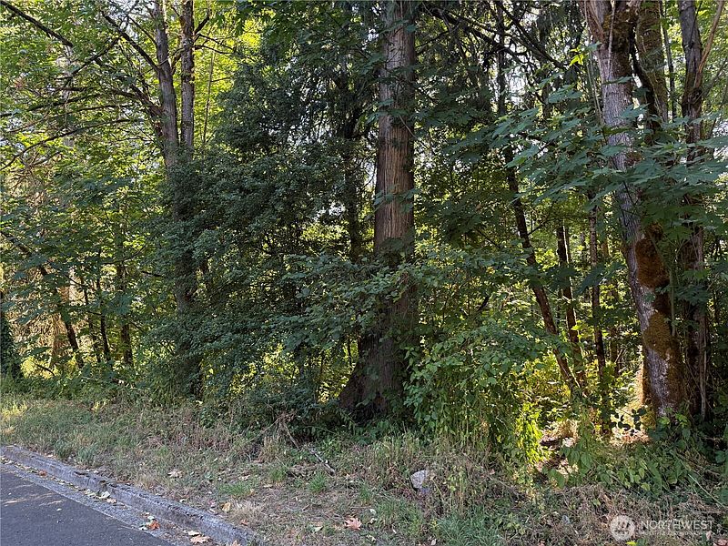 5th image of 32257 39th Avenue S