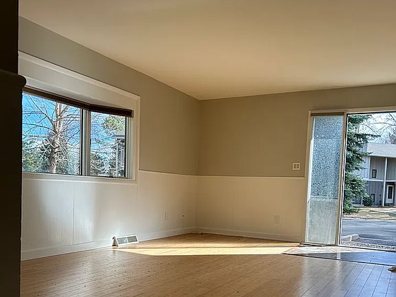 3rd image of 1736 Lake Sherwood Dr