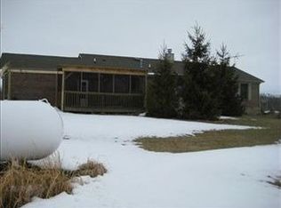 305 Stichter Rd, Pleasant Hill, OH 45359