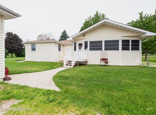 5313 Barnard Mill Rd, Ringwood, IL 60072