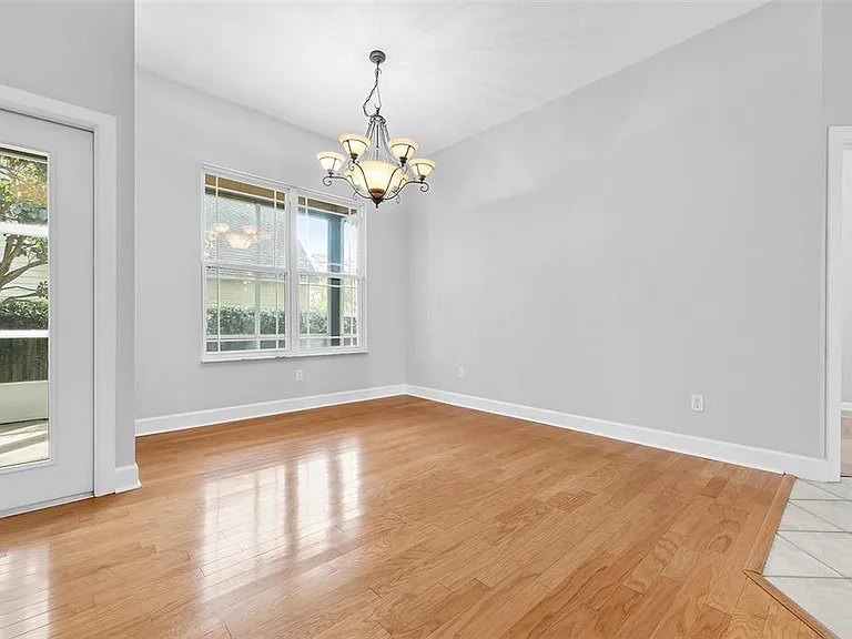 2313 NW 93rd St — Photo 14