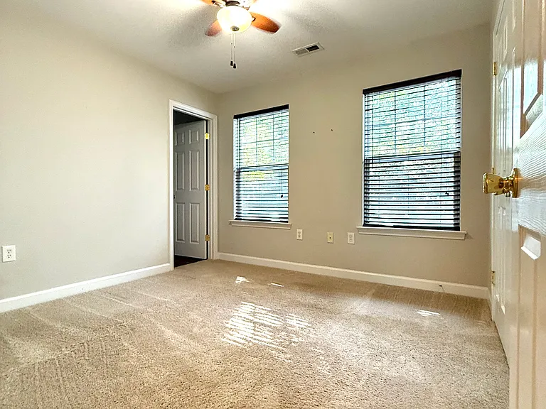 5915 Pisgah Way — Photo 6