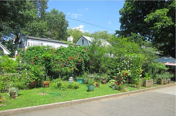 Sold by Gama Group | media 53