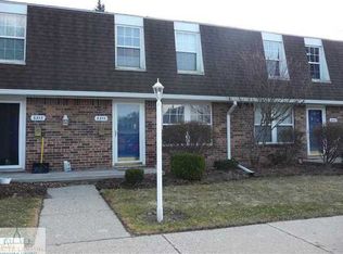 6355 Beechfield Dr, Lansing, MI 48911