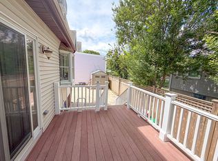33 Brookings St, Medford, MA 02155