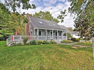 7 Rockville Ave, Dartmouth, MA 02747