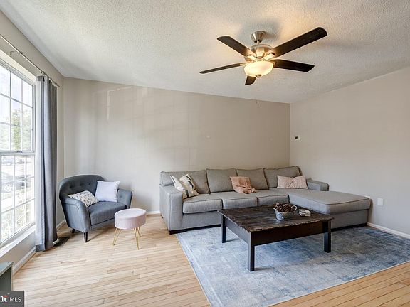 3rd image of 6521 Old Carriage Way