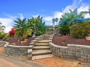 9134 Dillon Dr, La Mesa, CA 91941