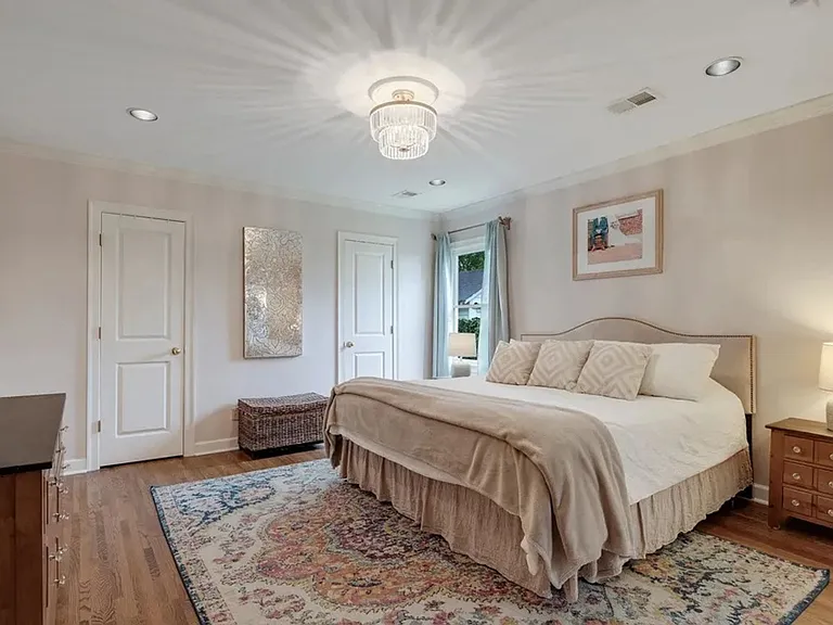 3731 Oakley Ave — Photo 14