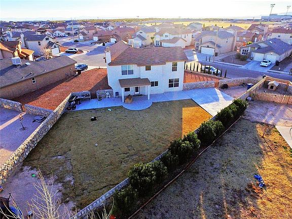 3rd image of 456 Winterspring Pl
