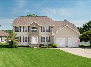 39042 Camelot Way, Avon, OH 44011