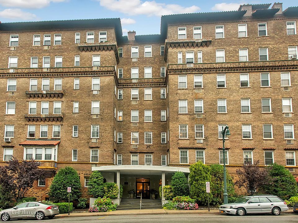 1st image of 16 N Chatsworth Ave APT 305