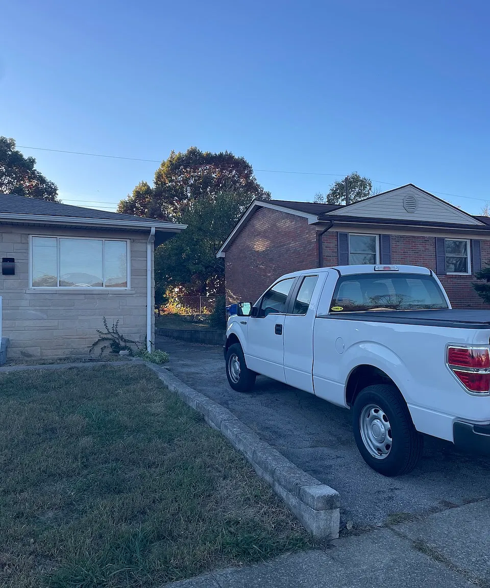 4 bed, 1850 sqft, $1,999 — Photo 2