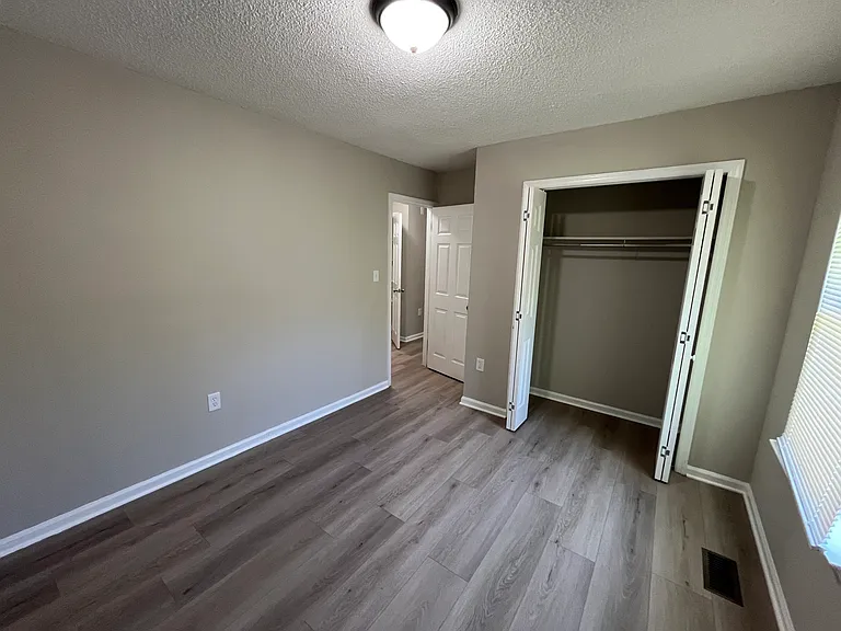 3460 Wilmington Dr — Photo 13