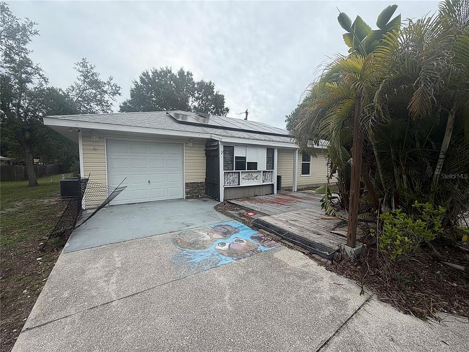 1st image of 2249 Woodmere Rd