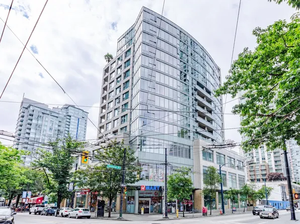 822 Seymour St #906, Vancouver, BC V6B 1L7