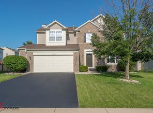 17813 S Mitchell Ln, Lockport, IL 60441