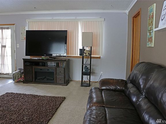 5th image of 601 E Ash St